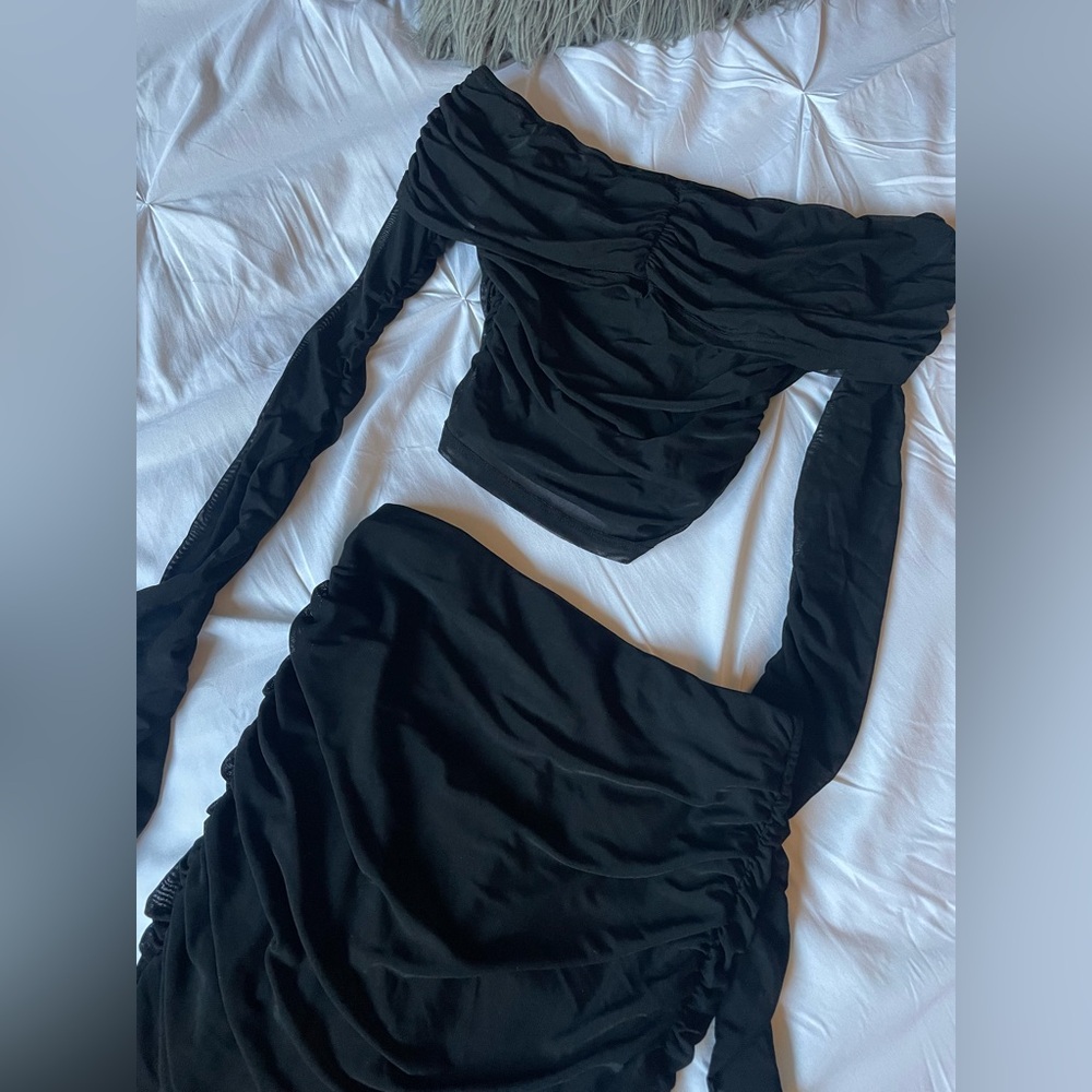 Elegant Black Women's Skirt